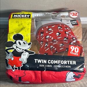 Disney Mickey Mouse Red Twin Comforter Set New 64” X 86”.